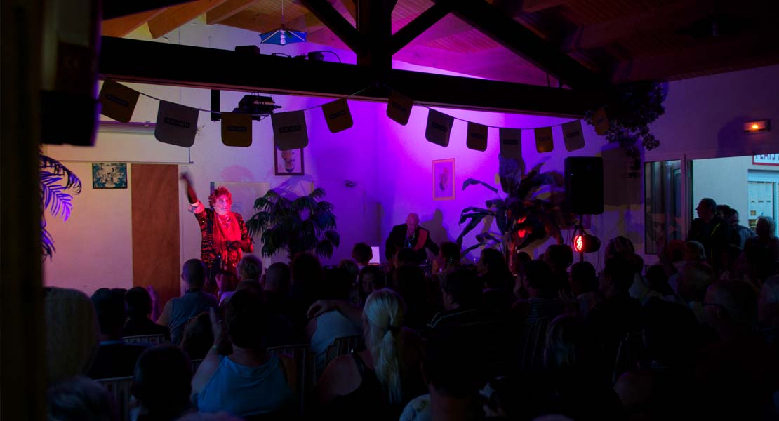 Show and evening entertainment at the campsite in Saint-Hilaire-de-Riez