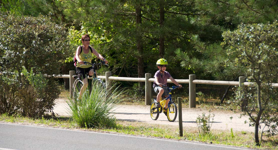 Fietspad in de Vendée vlakbij de camping in Saint-Hilaire