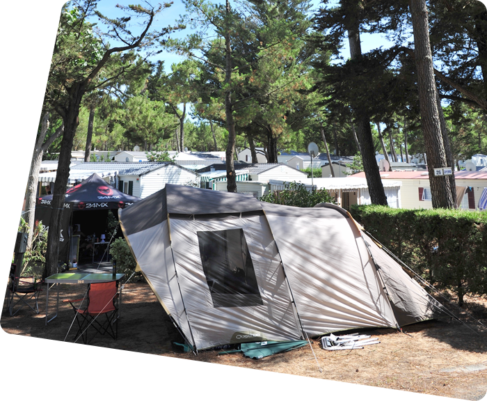 Emplacement pour tente et mobil-home au camping à Saint-Hilaire 85